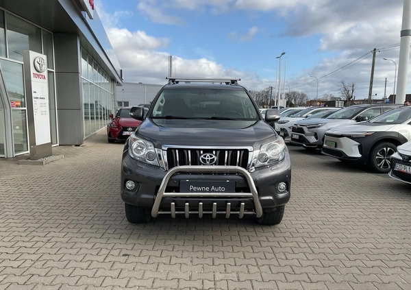 Toyota Land Cruiser cena 124900 przebieg: 148955, rok produkcji 2011 z Rzeszów małe 137